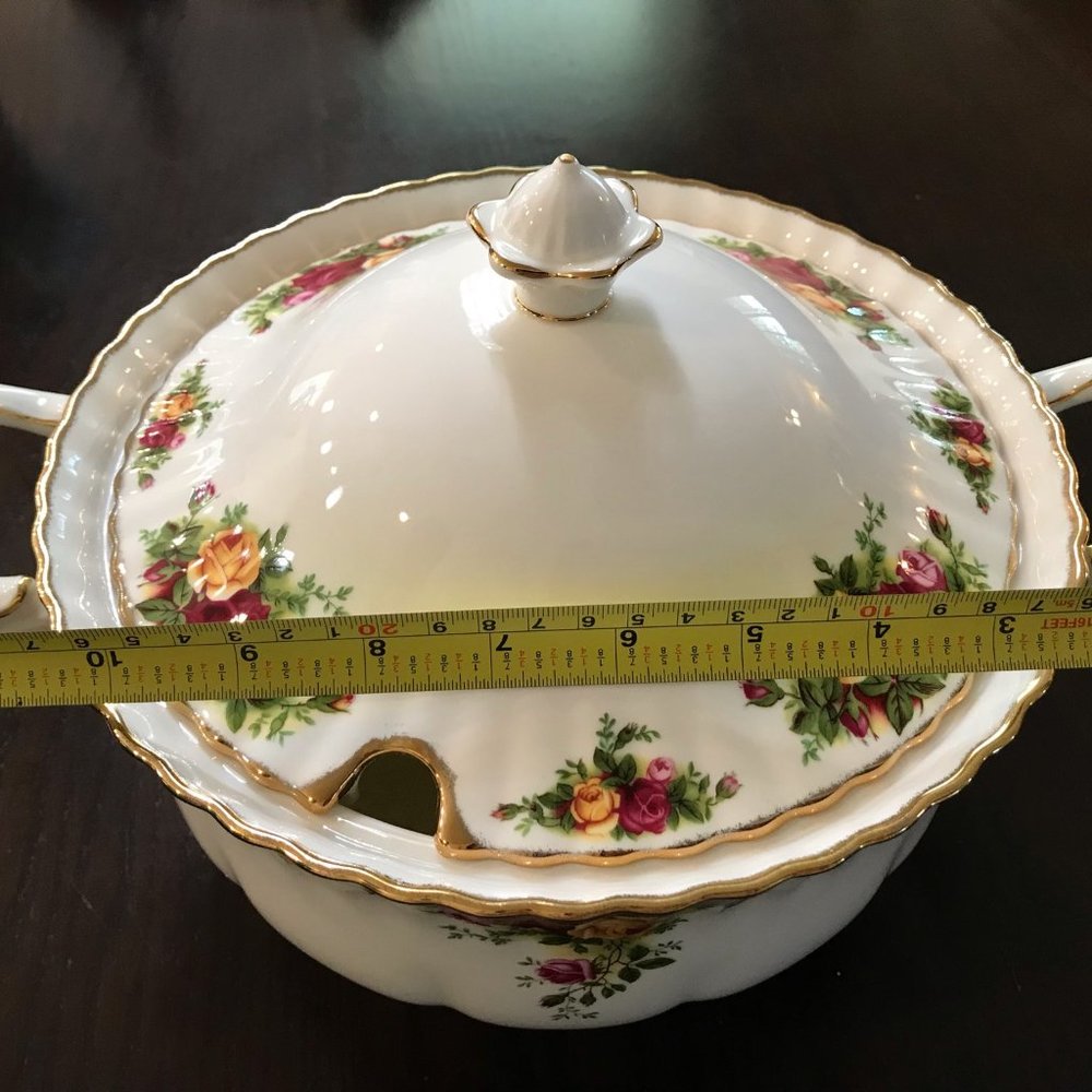 ROYAL ALBERT OLD COUNTRY ROSE - Picture 8 of 10